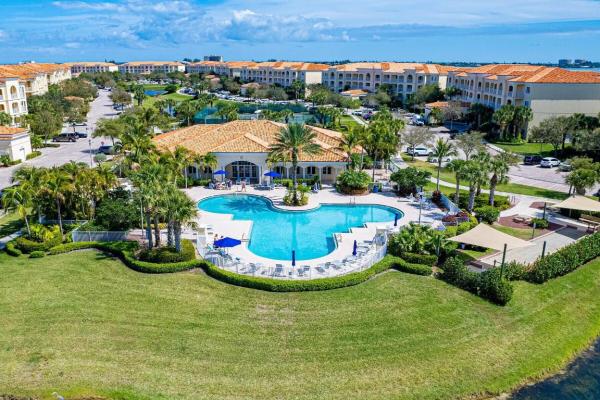 Harbour Isle West, 30 Harbour Isles 104th Dr #104, Fort Pierce, Florida 34949, image 1