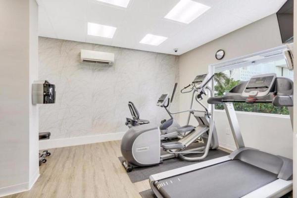 Royal Saxon, 2840 S Ocean Blvd #3090, Palm Beach, Florida 33480, image 1