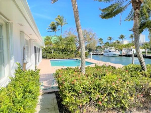 Palm Beach Isles, 1101 Coral Way, Riviera Beach, Florida 33404, image 2