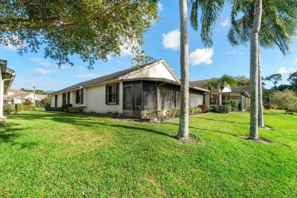 Brighton Lakes, 4787 Brighton Lakes Blvd, Boynton Beach, Florida 33436, image 2