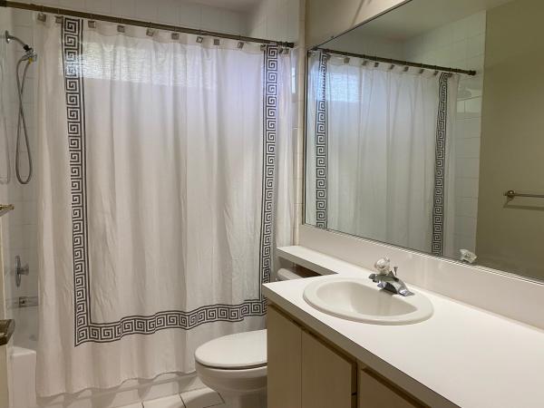 Sun Terrace At The Oaks, 1101 Silverleaf Oak Ct, Palm Beach Gardens, Florida 33410, image 1
