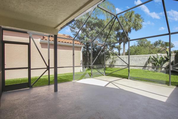 La Lique At Crystal Pointe, 2518 La Lique Cir, Palm Beach Gardens, Florida 33410, image 1