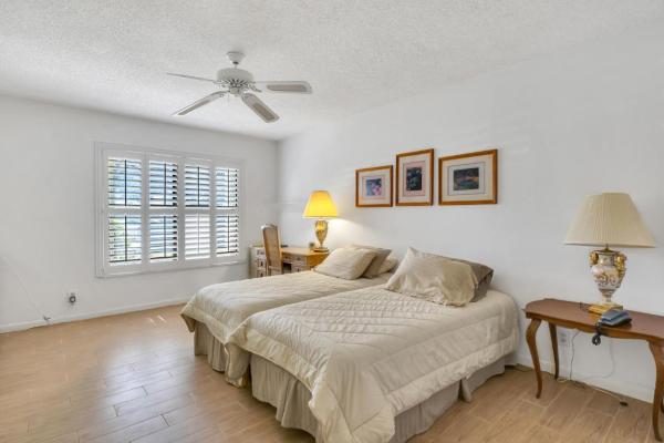 Park Pointe, 3315 Lucerne Park Dr, Greenacres, Florida 33467, image 1