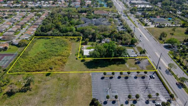 Lake Worth No HOA, 3336 S Jog Rd, Greenacres, Florida 33467, image 2