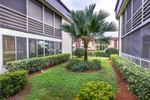 Capri At Kings Point, 54 Capri B, Delray Beach, Florida 33484, image 1