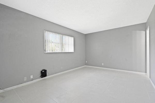 Abbey Village, 21 Abbey Ln #202, Delray Beach, Florida 33446, image 2