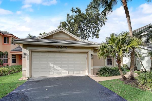 Chapel Hill, 8860 Woodside Ct, Davie, Florida 33328, image 2