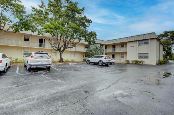 Trails End Villas, 10821 N Military Trl #22, Palm Beach Gardens, Florida 33410, image 1