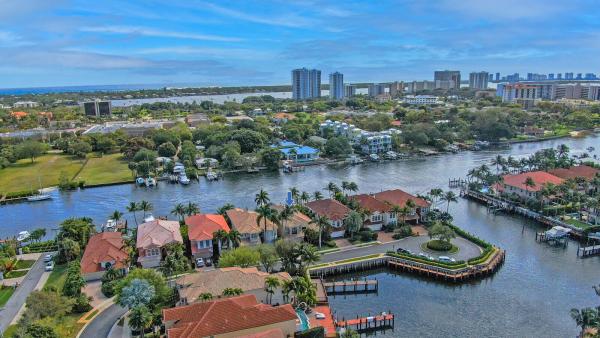 Prosperity Harbor North, 706 Sandy Point Ln, North Palm Beach, Florida 33410, image 1
