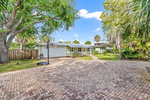 Loxahatchee Gardens, 5692 Pennock Point Rd, Jupiter, Florida 33458, image 1