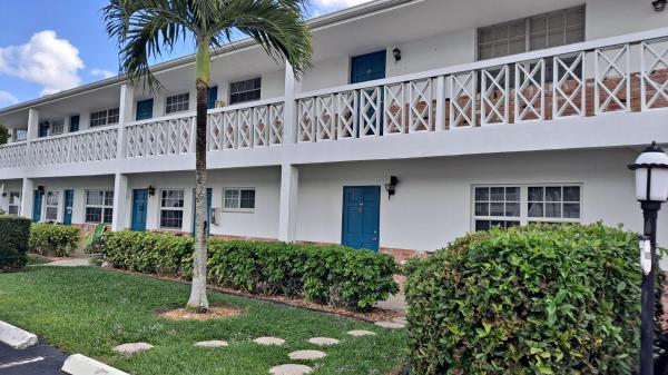 Colonial Ridge Club, 5505 N Ocean Blvd #6-106, Ocean Ridge, Florida 33435, image 1
