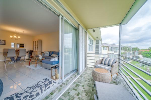 Jarret Hall, 4441 NW 16th St #309J, Lauderhill, Florida 33313, image 2