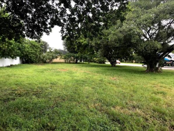 Hi-Pine Homesites, 2806 10th Ave, Lake Worth, Florida 33461, image 2