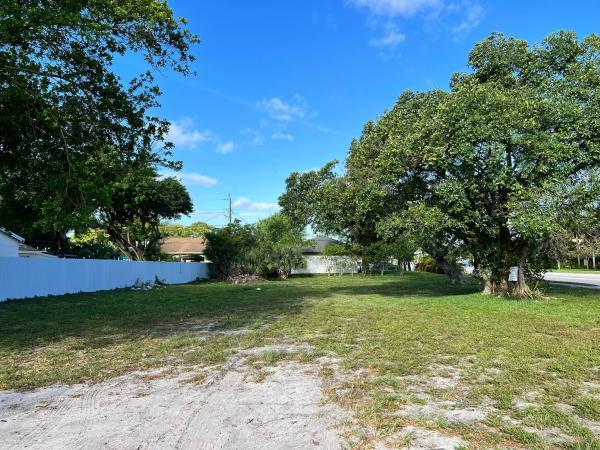 Hi-Pine Homesites, 2806 10th Ave, Lake Worth, Florida 33461, image 1