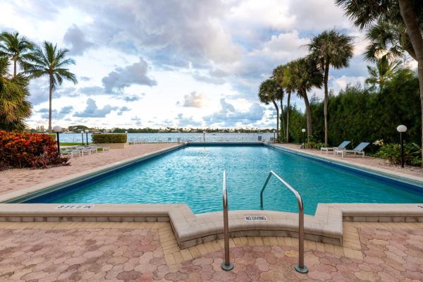 La Fontana, 2800 N Flagler Dr #913, West Palm Beach, Florida 33407, image 1