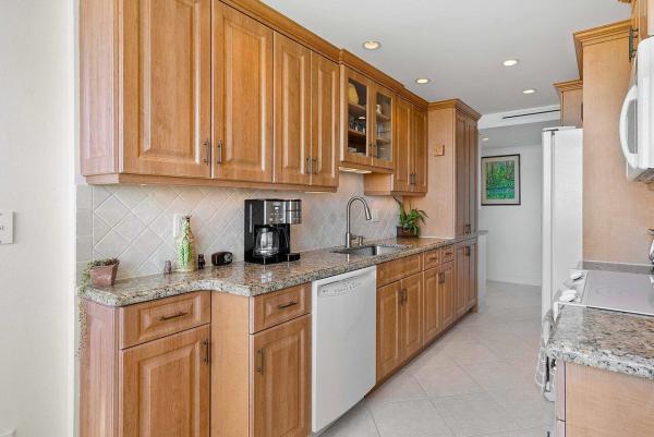Mayfair House, 3589 S Ocean Blvd #906, South Palm Beach, Florida 33480, image 2