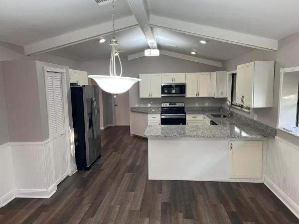 Sugar Pond Manor, 13471 Barberry Dr, Wellington, Florida 33414, image 2