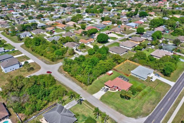 Crane Landing, 239 SW North Quick Cir, Port St. Lucie, Florida 34953, image 1