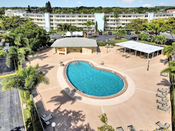 Ainslie At Century Village, 4013 Ainslie A, Boca Raton, Florida 33434, image 1