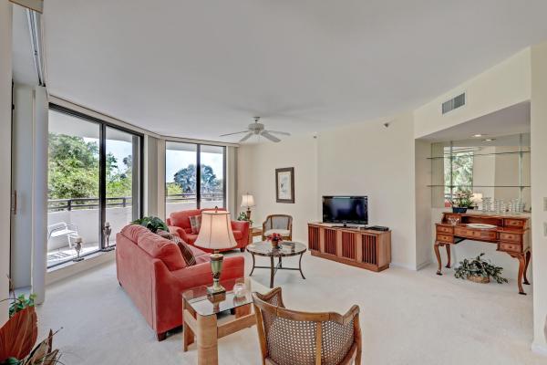 Southporte One At Jonathan's Landing, 3322 Casseekey Island Rd #302, Jupiter, Florida 33477, image 2