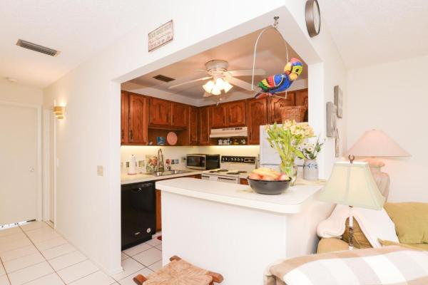 Vista St Lucie, 32 Lake Vista Trl #204, Port St. Lucie, Florida 34952, image 2