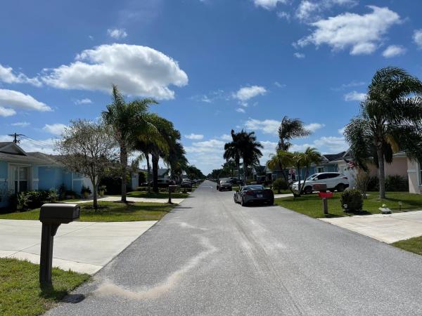 Spanish Lakes Fairways, 6742 Alemendra, Fort Pierce, Florida 34951, image 2