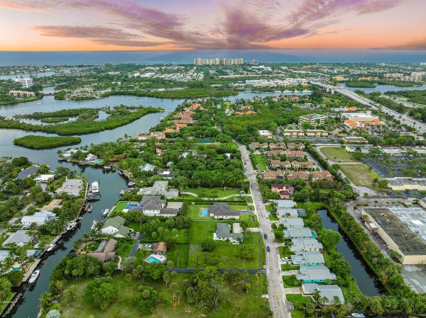 Coral Key, 104 Old Jupiter Beach Rd, Jupiter, Florida 33477, image 1