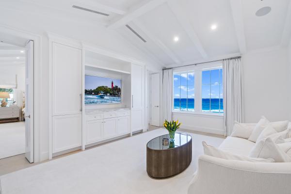 Villa Marine, 466 S Ocean Blvd, Palm Beach, Florida 33480, image 1
