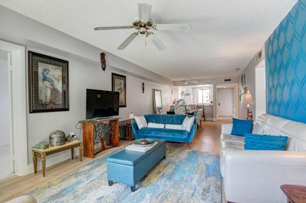 Whitehall Village, 2401 Village Blvd #301, West Palm Beach, Florida 33409, image 1