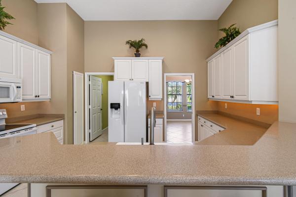 Stonehaven, 2230 SE Stonehaven Rd, Port St. Lucie, Florida 34952, image 2