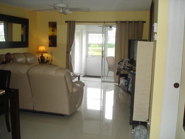 Barkley At Cresthaven Villas, 5063 Cresthaven Blvd #F, West Palm Beach, Florida 33415, image 1