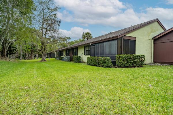 Strathmore Gate West, 317 Elmira Ct, Royal Palm Beach, Florida 33411, image 2