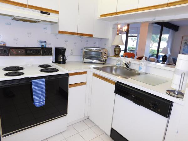 Alexandra Village, 5439 Verona Dr #C, Boynton Beach, Florida 33437, image 3
