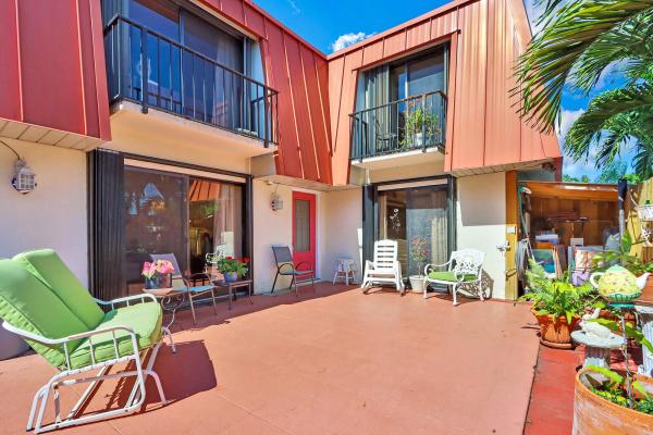 Sandalwood At Meridian Park, 3201 Gardens East Dr #D, Palm Beach Gardens, Florida 33410, image 3