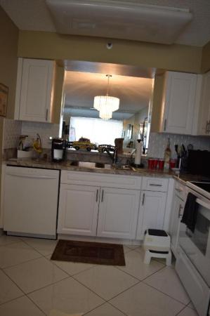 Huntington Pointe, 14096 Huntington Pointe Dr #303, Delray Beach, Florida 33484, image 1