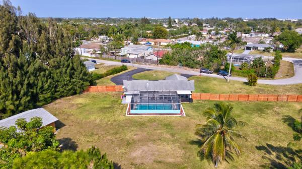 4237 Herbertz Rd, Lake Worth, Florida 33461, image 1