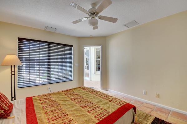 Hidden Lake, 2865 N Clearbrook Cir, Delray Beach, Florida 33445, image 2