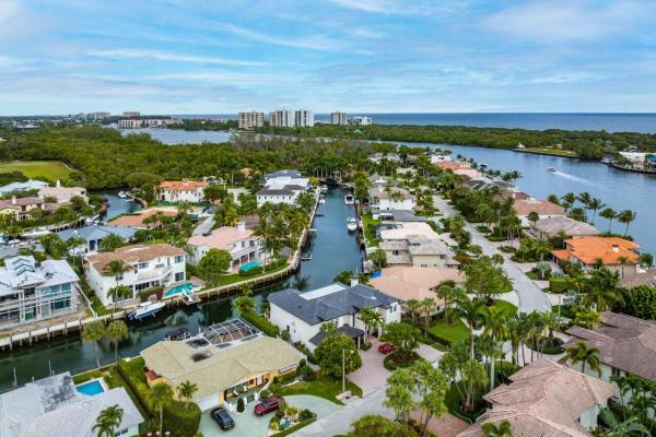 571 Golden Harbour Dr, Boca Raton, Florida 33432, image 1