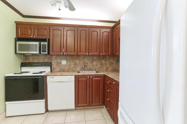 Abbey Village, 6 Abbey Ln #208, Delray Beach, Florida 33446, image 2