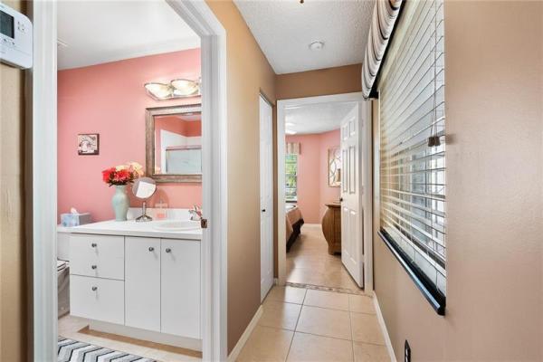 Floral Lakes, 6070 Lake Hibiscus Dr, Delray Beach, Florida 33484, image 2