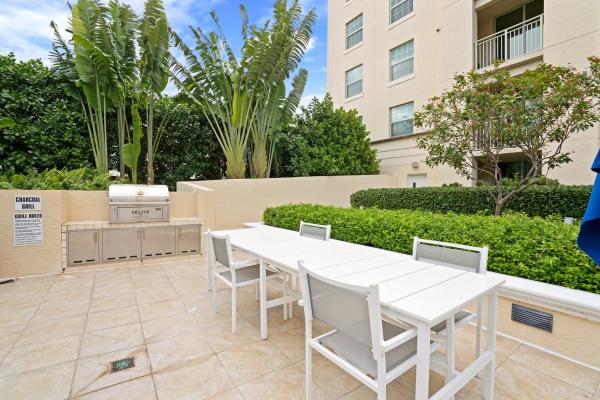 610 Clematis, 610 Clematis St #715, West Palm Beach, Florida 33401, image 2