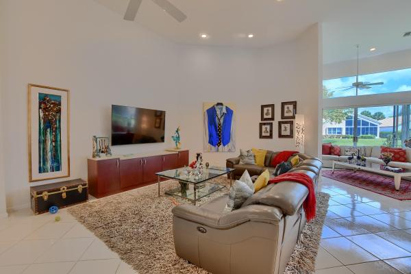 Hampton Fairways At Indian Spring, 6319 Crystal View Ln, Boynton Beach, Florida 33437, image 2