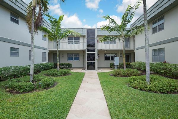 Monaco At Kings Point, 659 Monaco N, Delray Beach, Florida 33446, image 2