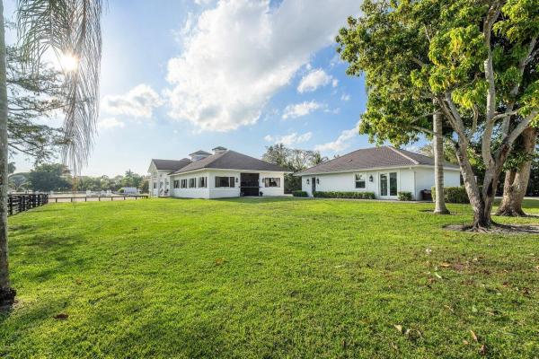 Paddock Park 2 Of Wellington, 1382 Clydesdale Ave, Wellington, Florida 33414, image 1