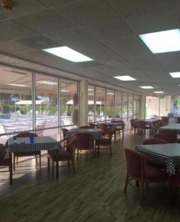 Golden Lakes Village, 179 Lake Susan Ln, West Palm Beach, Florida 33411, image 2