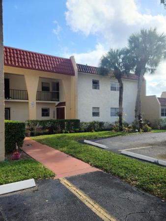 Golden Lakes Village, 114 Lake Carol Dr, West Palm Beach, Florida 33411, image 2