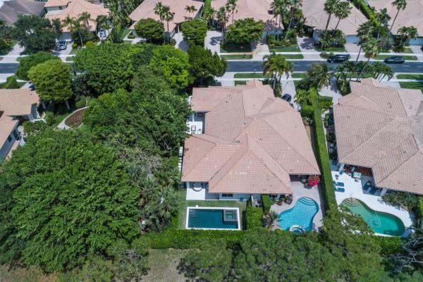 Shady Oaks, 2821 Twin Oaks Way, Wellington, Florida 33414, image 2