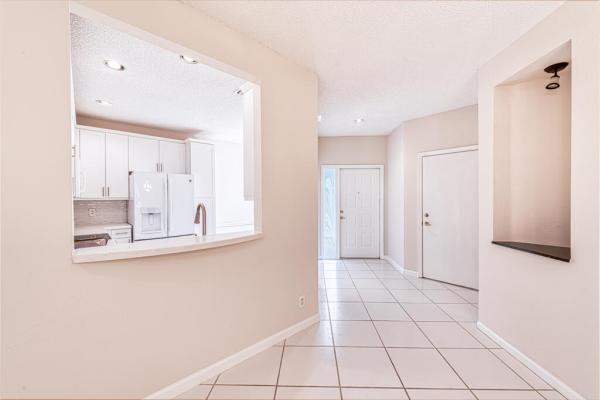 The Grove At Boynton Beach, 7948 Laina Ln #1, Boynton Beach, Florida 33437, image 3