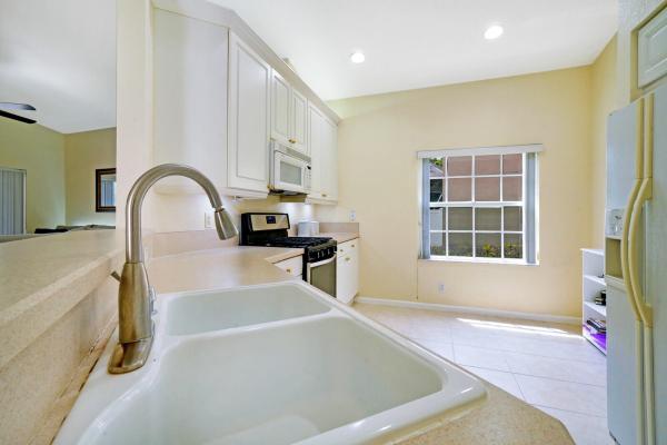Thoroughbred Lake Estates, 10265 Little Mustang Way, Lake Worth, Florida 33449, image 3
