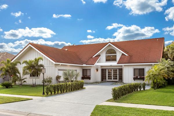 Frenchmen's Landing, 2733 Biarritz Dr, Palm Beach Gardens, Florida 33410, image 1